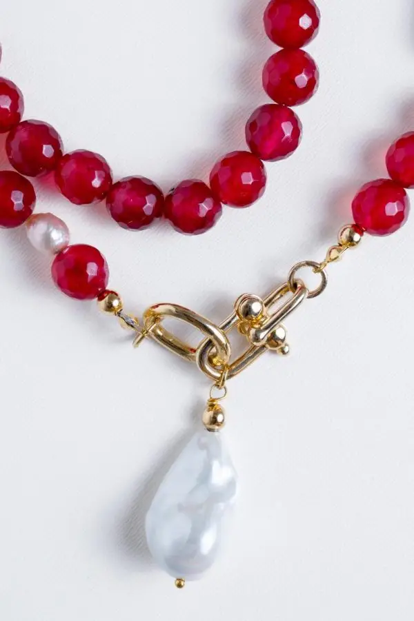 colar vermelho rubi com perolas variadas - Imagem 4